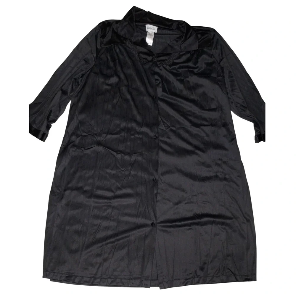 Vanity Fair Lingerie Robe Black Nylon Embroidered Details‎ Size L